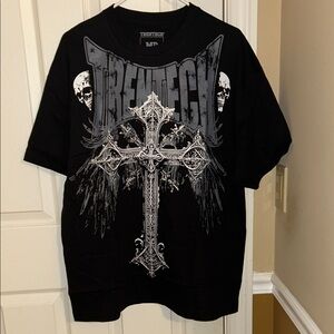 Tren Twins Oversized Pump Cover Skull and Cross